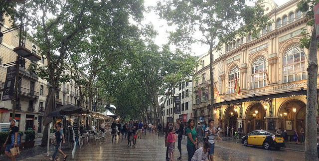 Barcelona with Kids: Las Ramblas | Family Travel